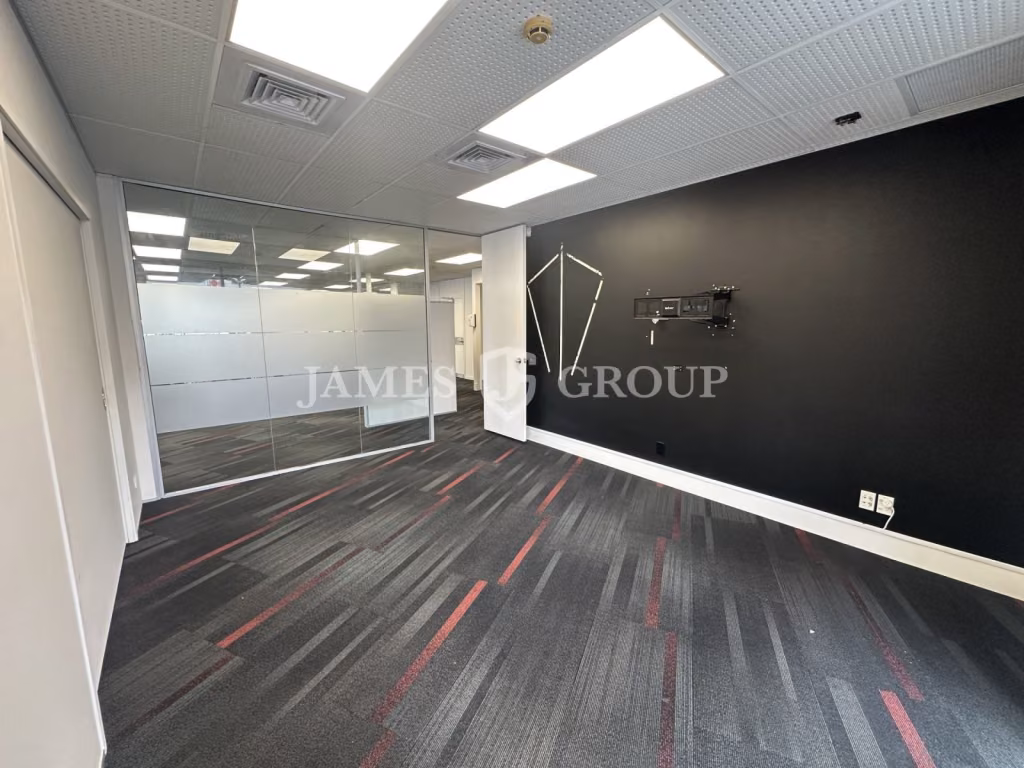 Discounted 1 Year Lease Opportunity