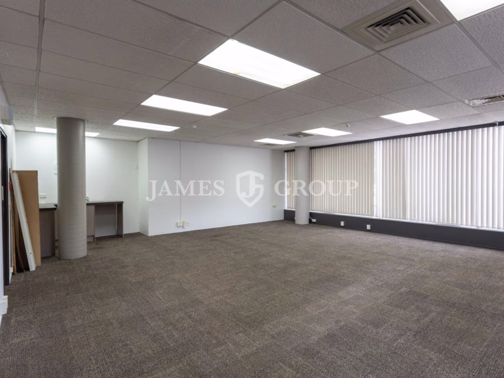 Open-plan Office | Natural Light & Flexible Layout