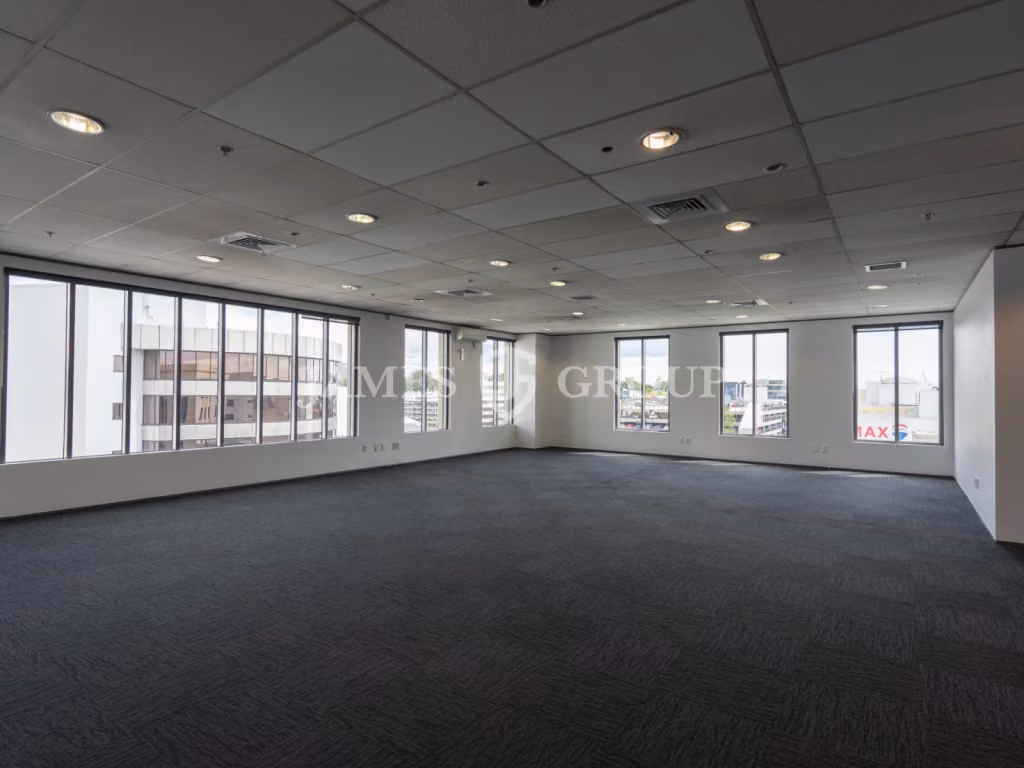 Mordern Broadway Office With Mutiple Meeting Rooms