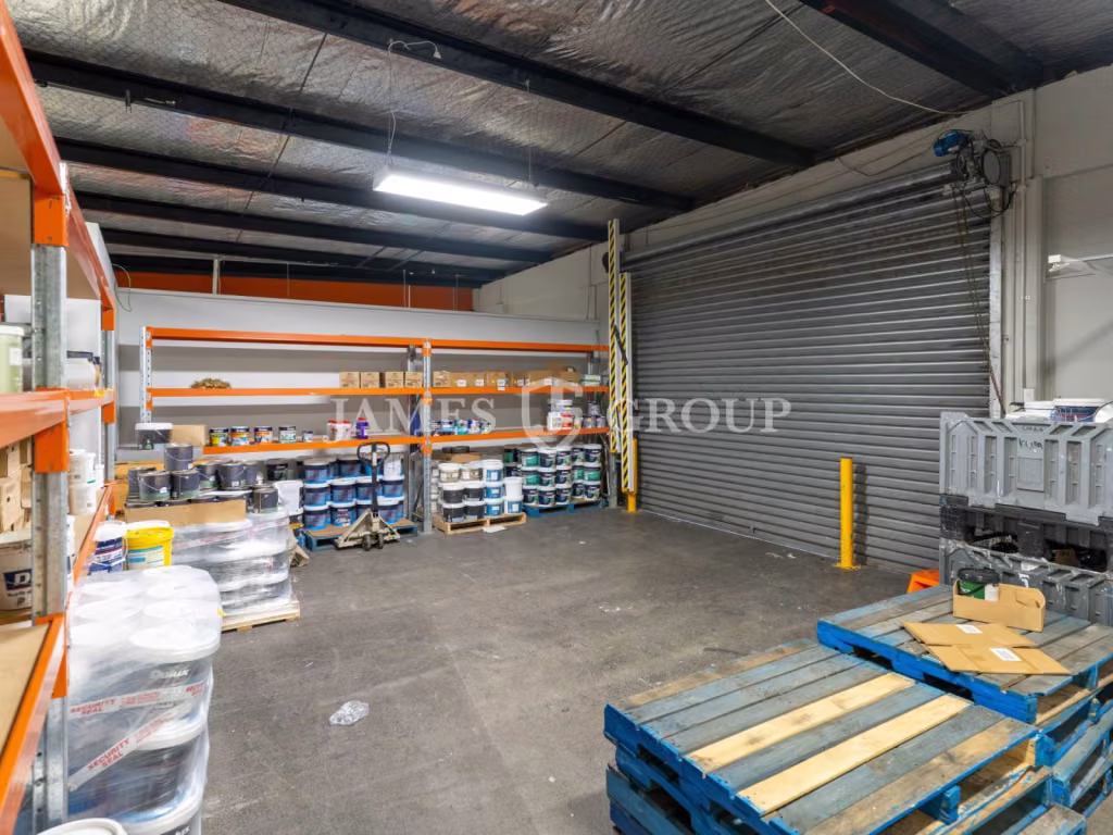 Expansive Kingsland Office Coming Q4 2026