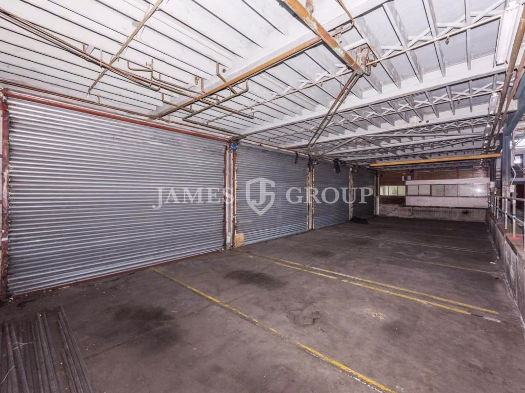 2,538m² Mt Wellington Warehouse | $150/m²