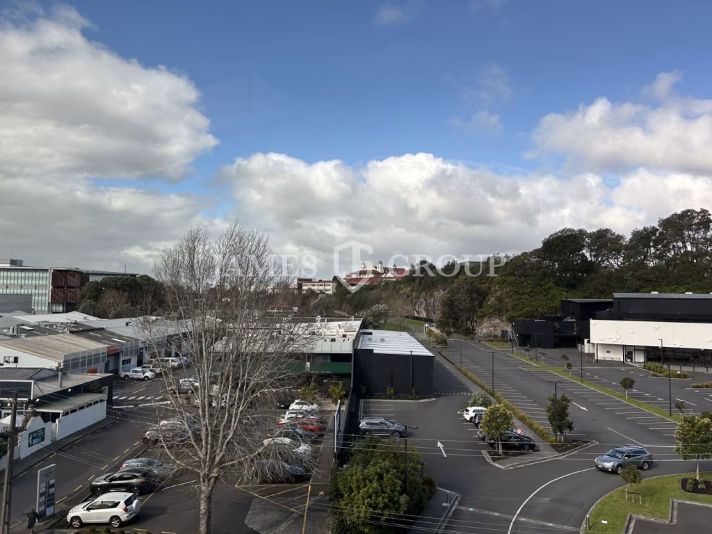 Fitted Mount Eden Office Available Now