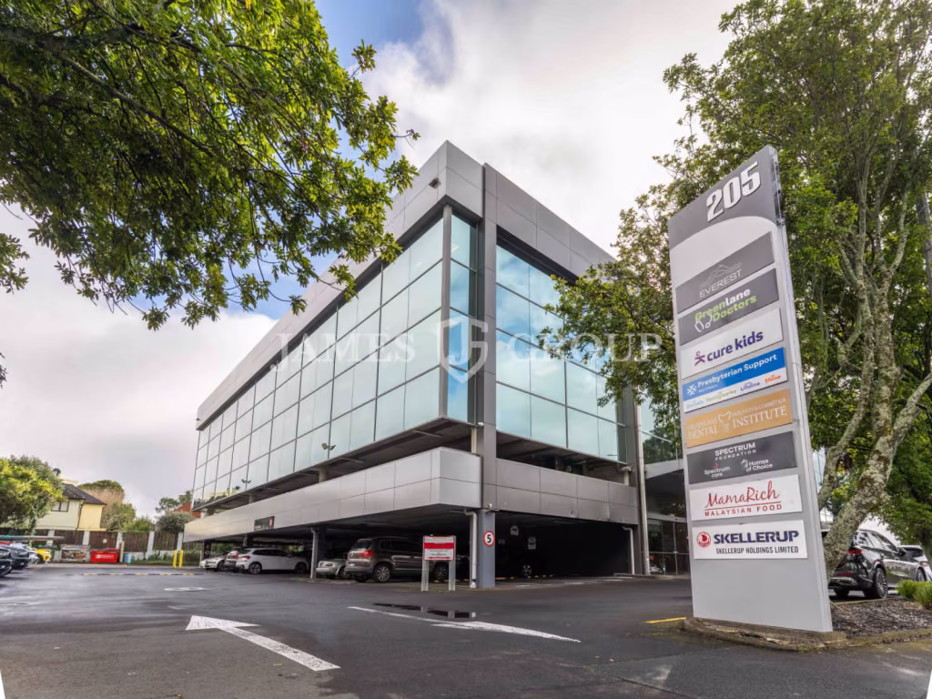 City Fringe Office With Six Car Parks