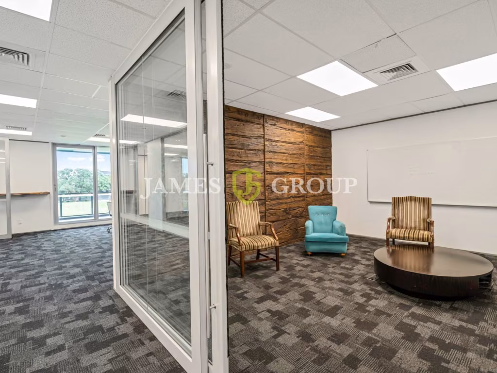 Remarkable Ellerslie Opportunity