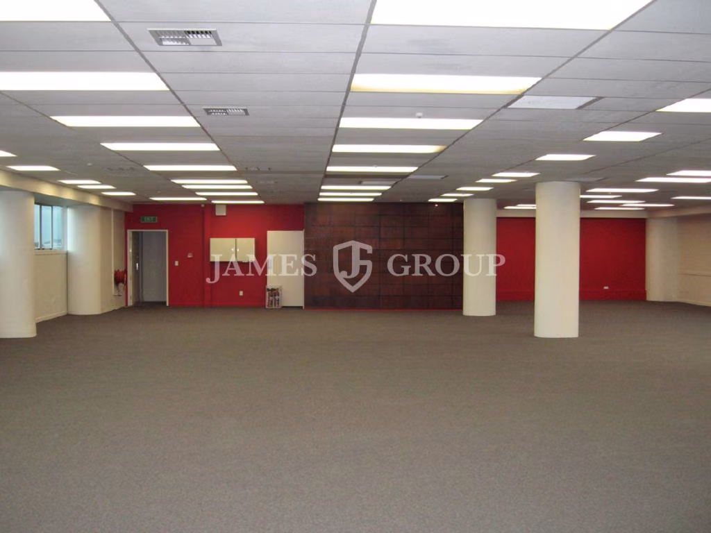 Affordable Top Floor With Views