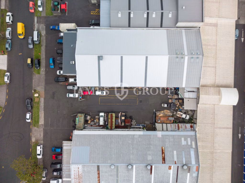 1,250m² High Stud Rosebank Warehouse + Yard