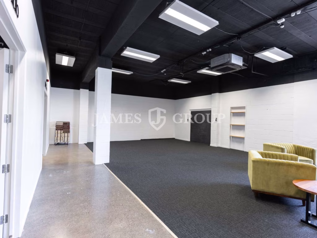 Well Located 328m² Office Space