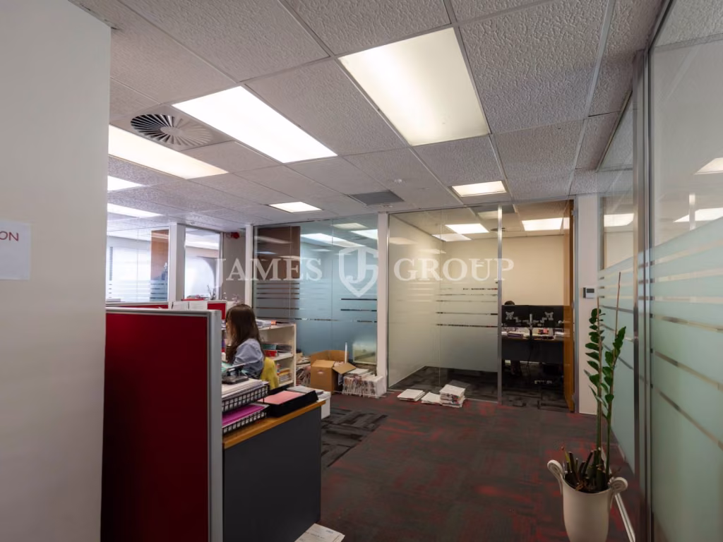 Full Floor Epsom Office With Existing Fitout