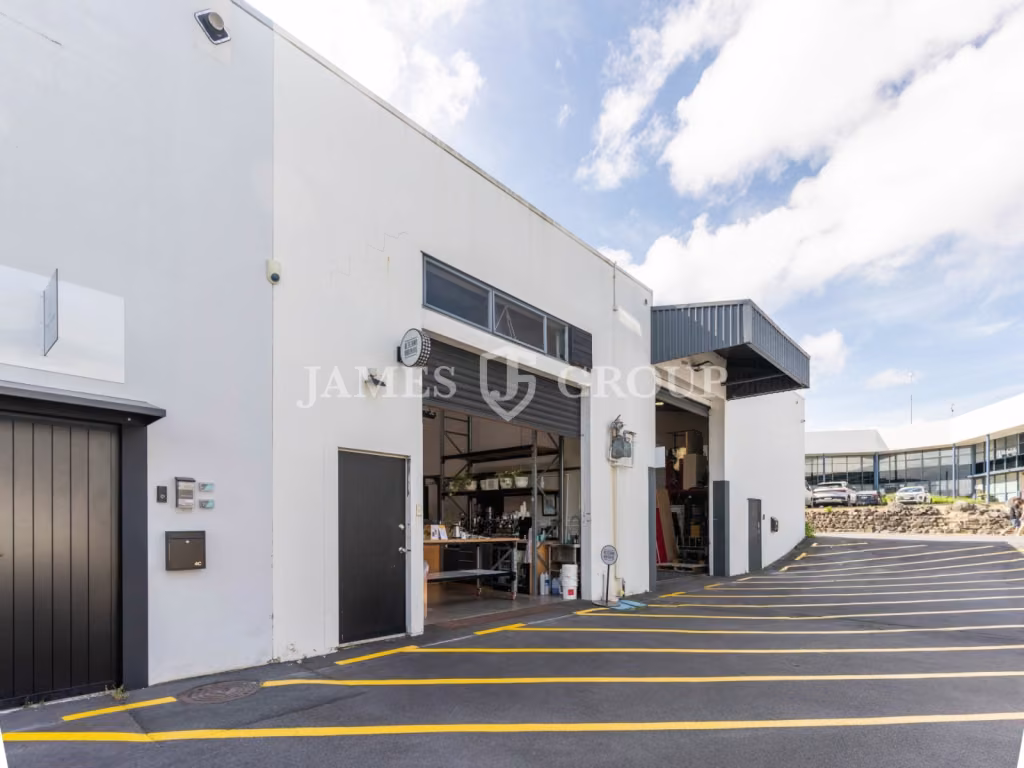 Rare Mount Eden Industrial Unit For Lease