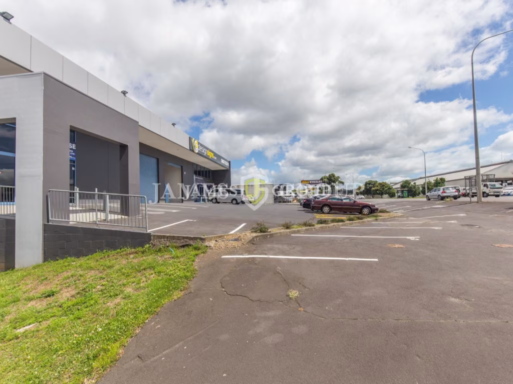 High Exposure 900m² Industrial | Great South Road