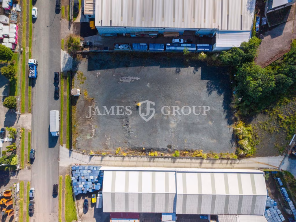 Prime Location Yard Opportunity