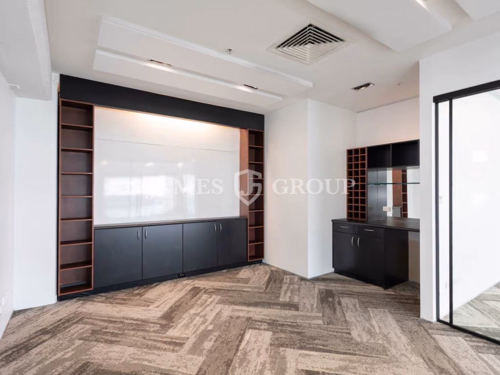 Premium Princes Whalf 262m² Office