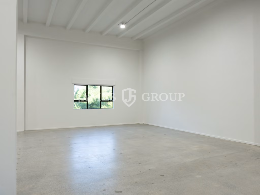 Prime City Fringe Warehouse + Showroom