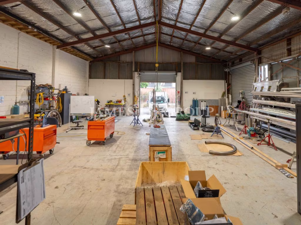 226m² Warehouse On Neilson Street