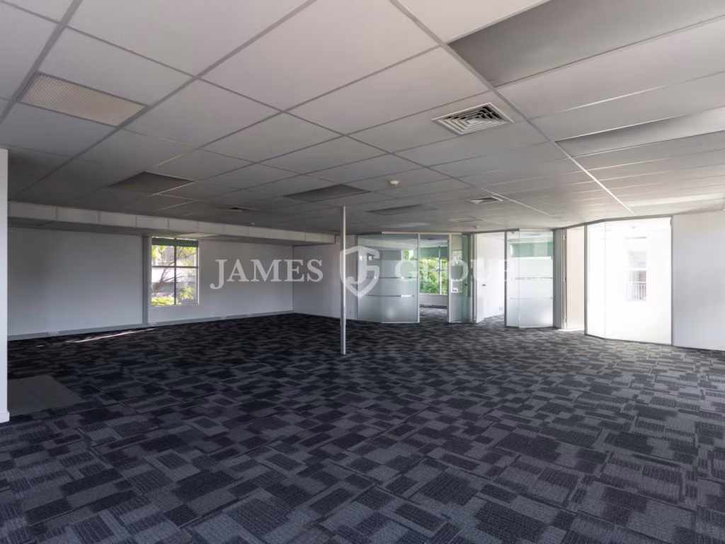 179m² Level 3 Space | Signage Opportunities