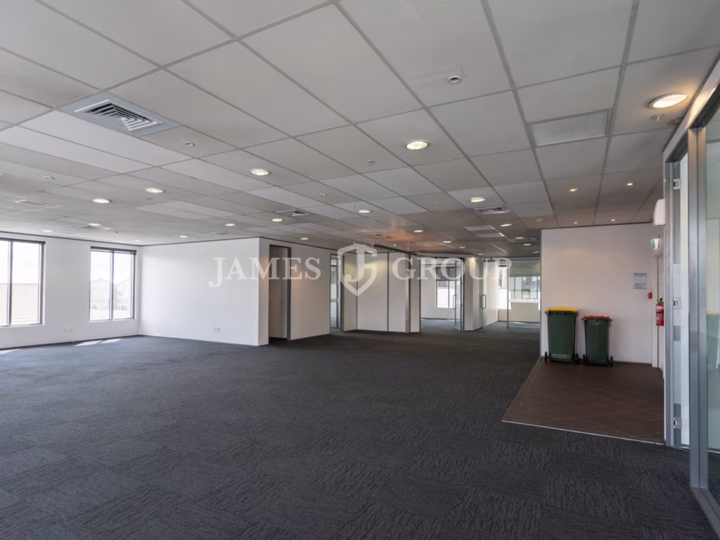 Mordern Broadway Office With Mutiple Meeting Rooms