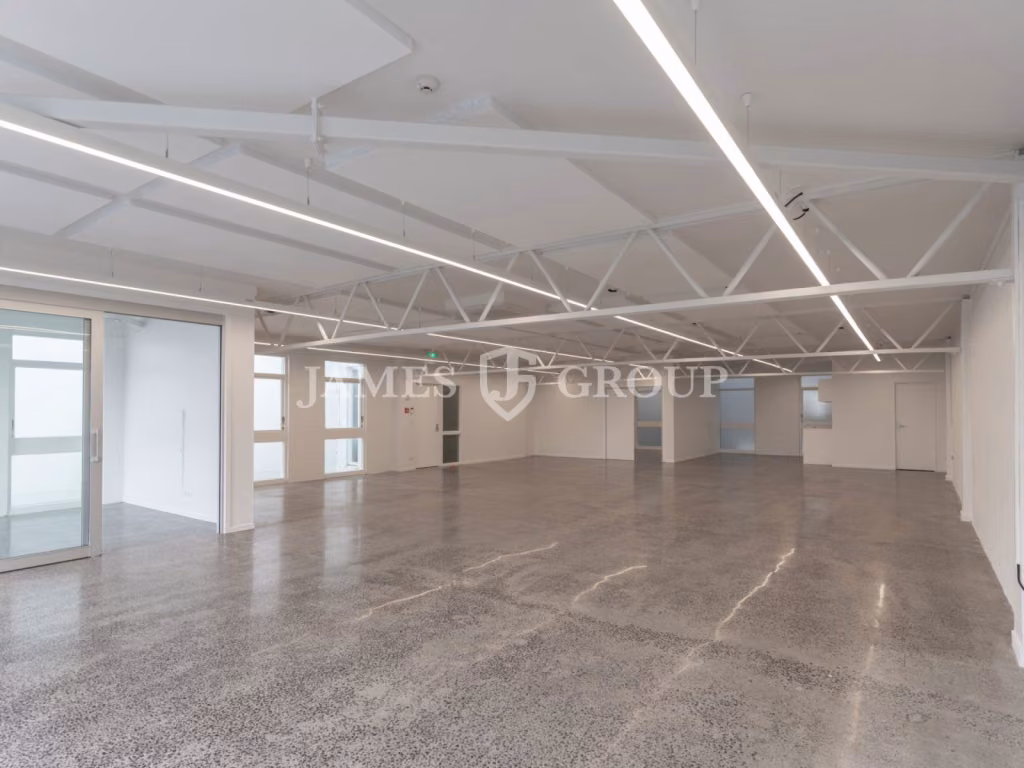 Prominent Parnell Level 1 Office