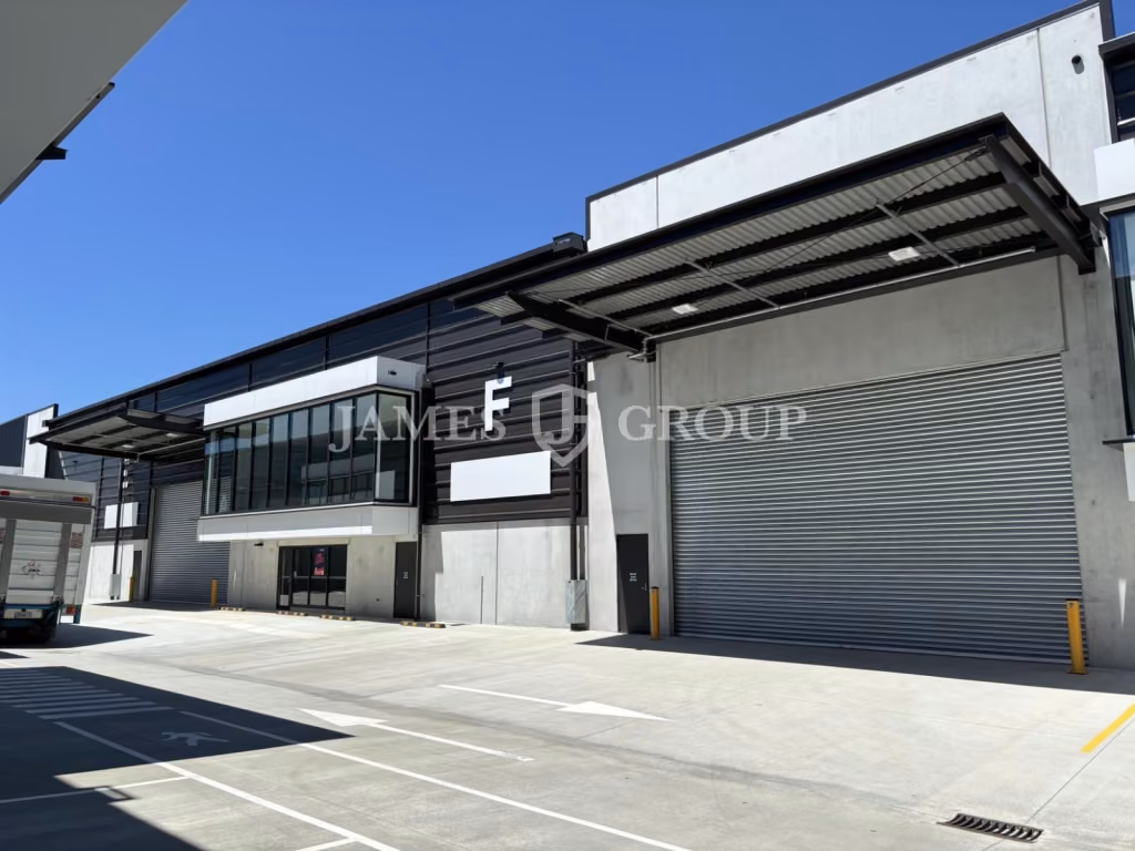 Modern 2,340m² Industrial In Prime Wiri Location