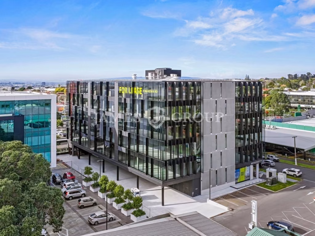 High-end Greenlane Office With Premium Amenities