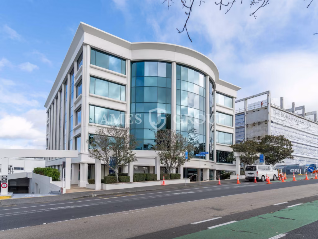 Level 3 Office On Carlton Gore Road