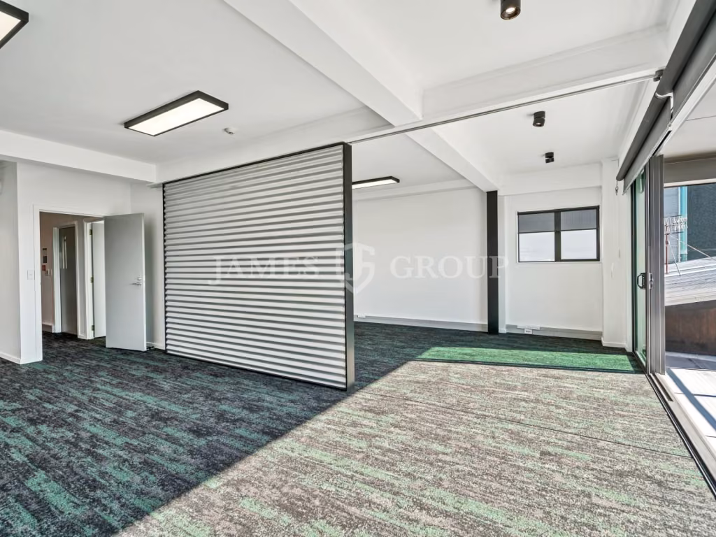 Central Ellerlise Office With Views