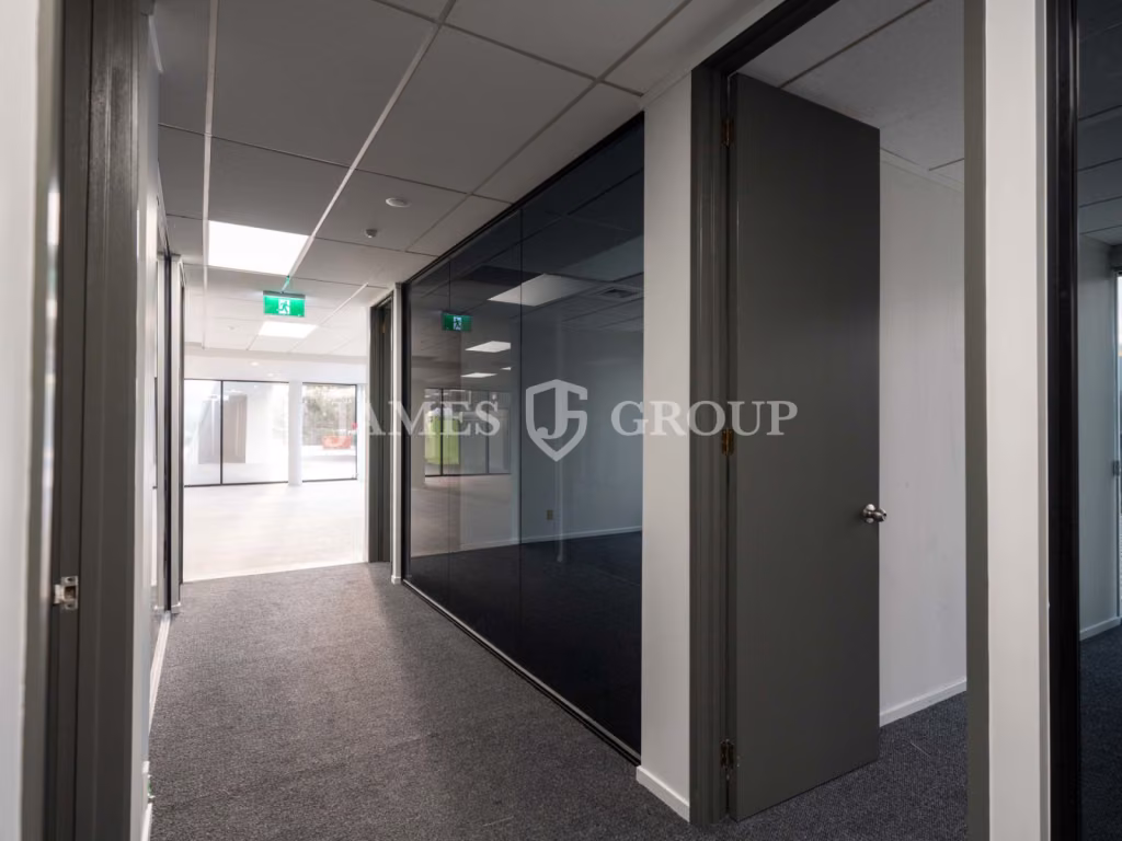 A-grade 1,601m² | Supreme Highway Visibility