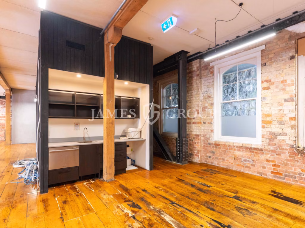 Kauri Timber Tenancy In Highly Connected Location