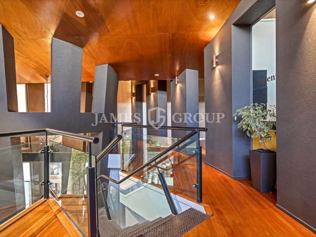 Modern Ellerslie Office