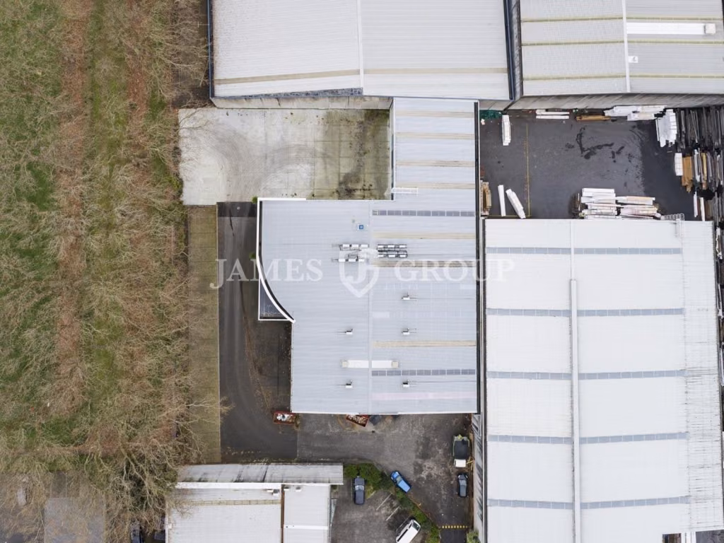 1,000sqm Warehouse + 650sqm Yard | Mt Wellington