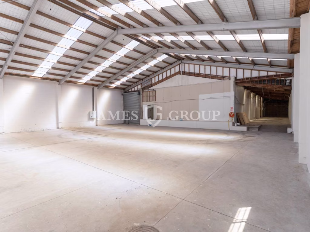 Refurbished Rosebank High Stud Warehouse