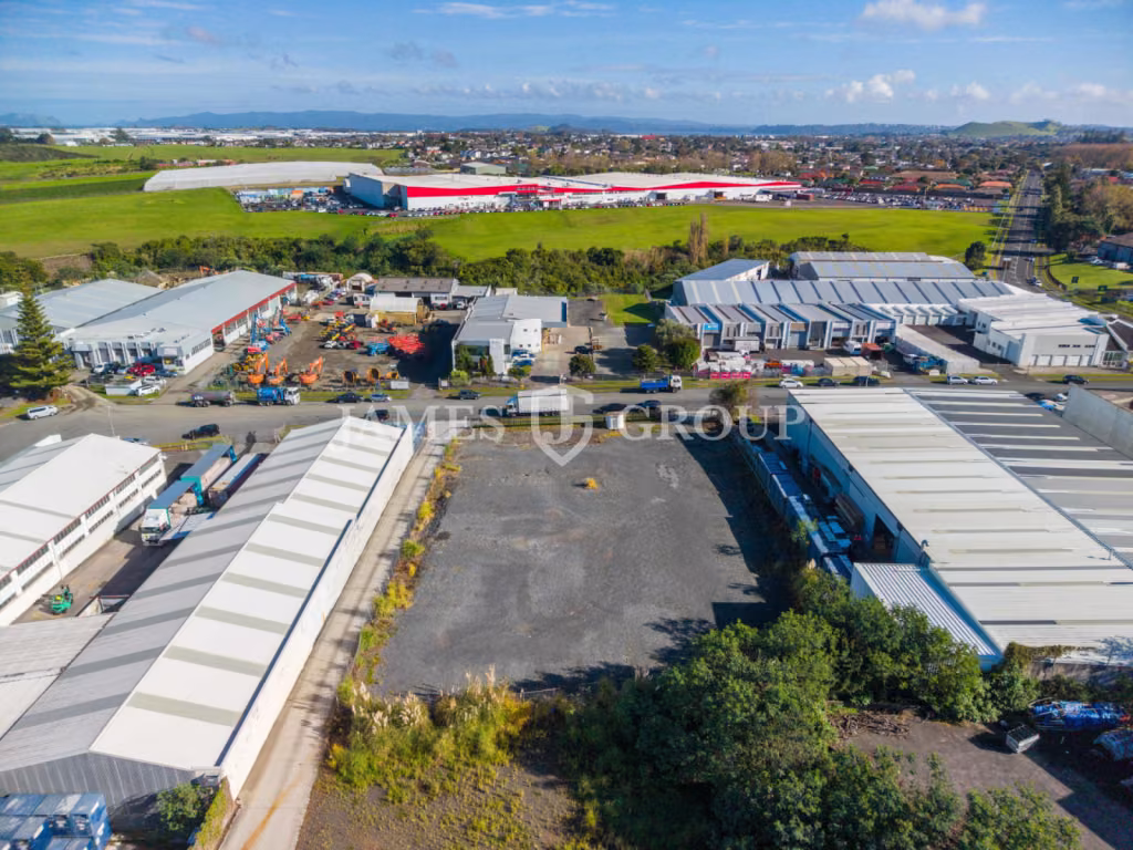 Prime Location Yard Opportunity