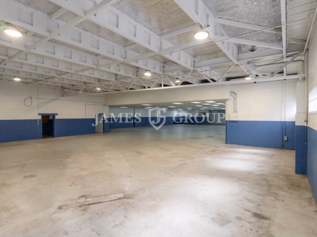 Rare Newmarket Corner Site With Profile | 22 Parks