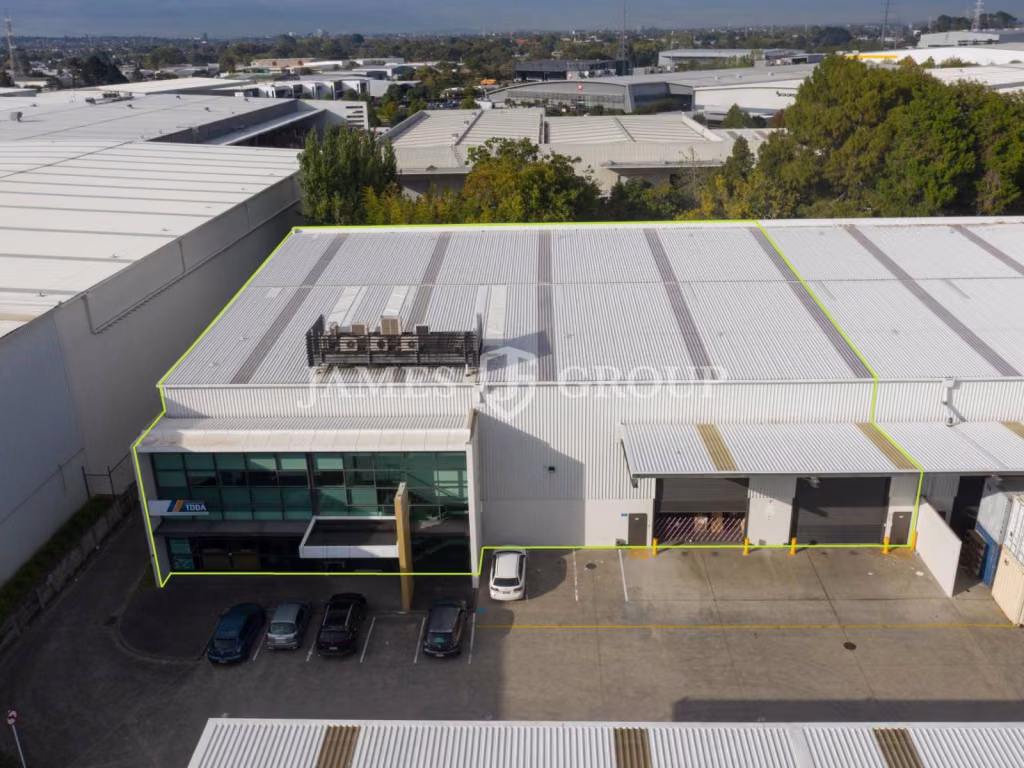 A Grade High-stud Warehouse On Highbrook Drive