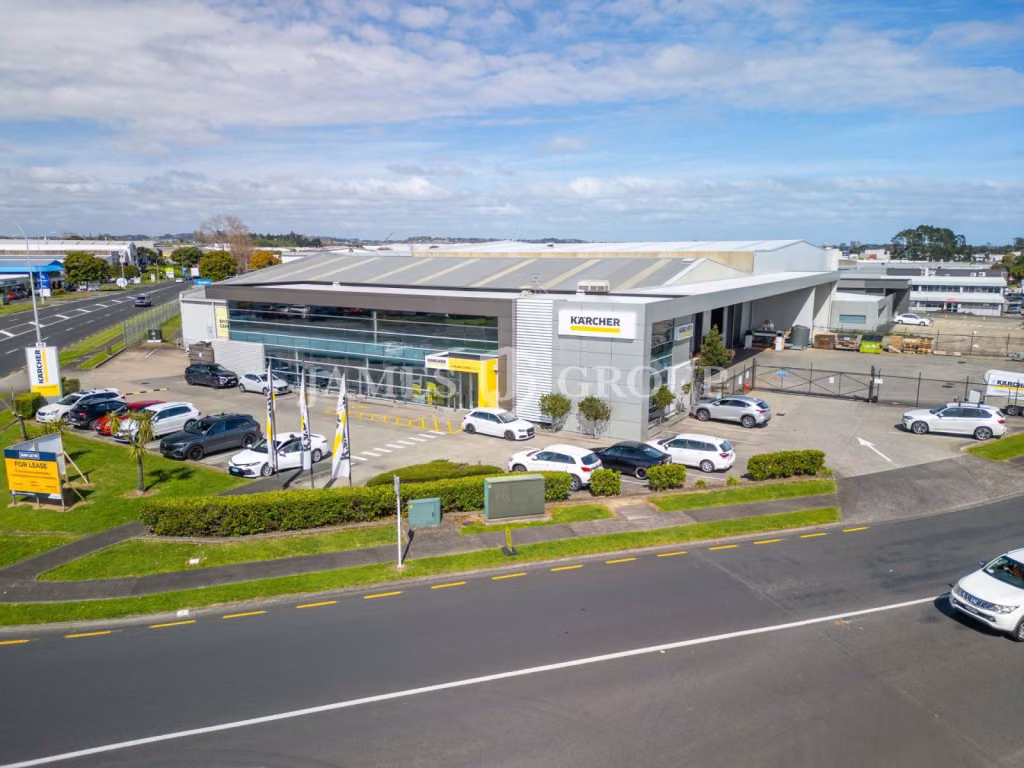 Prime East Tamaki Corner Site With Dual Access