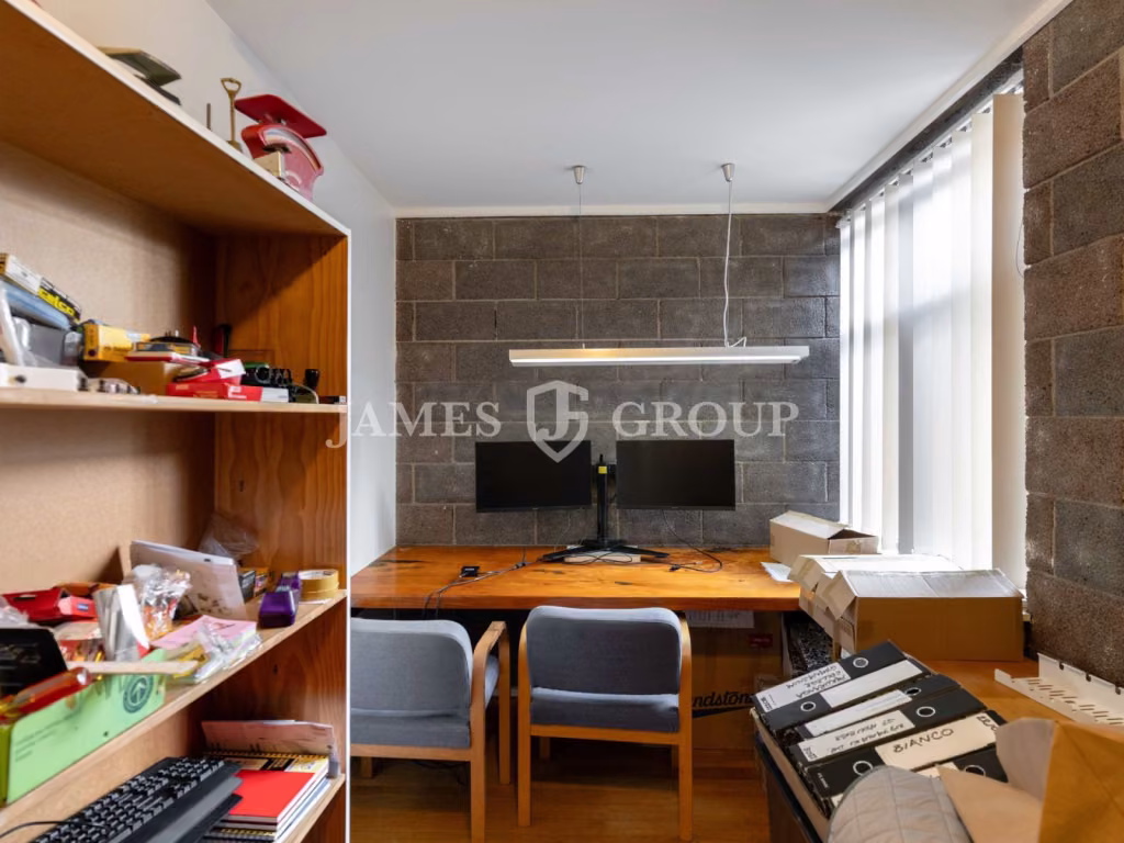 Stunning Eden Terrace Character Office