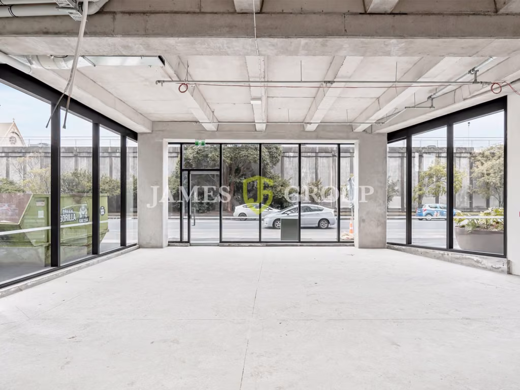 Khyber Pass Retail + Road Frontage