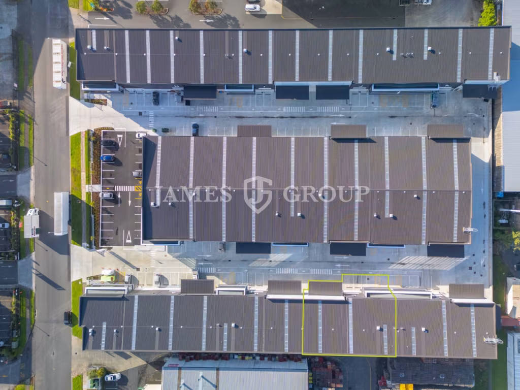 Near New Industrial | 12 Metre Stud Height