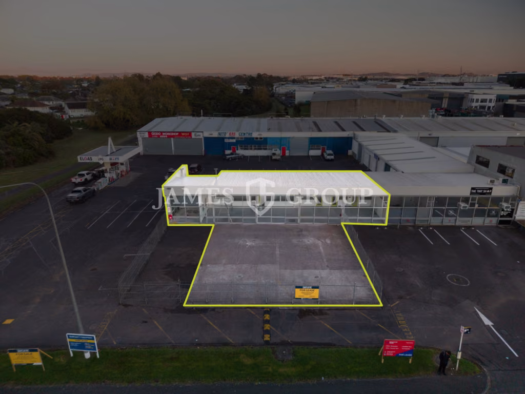 High Profile Secure Yard + Retail Area