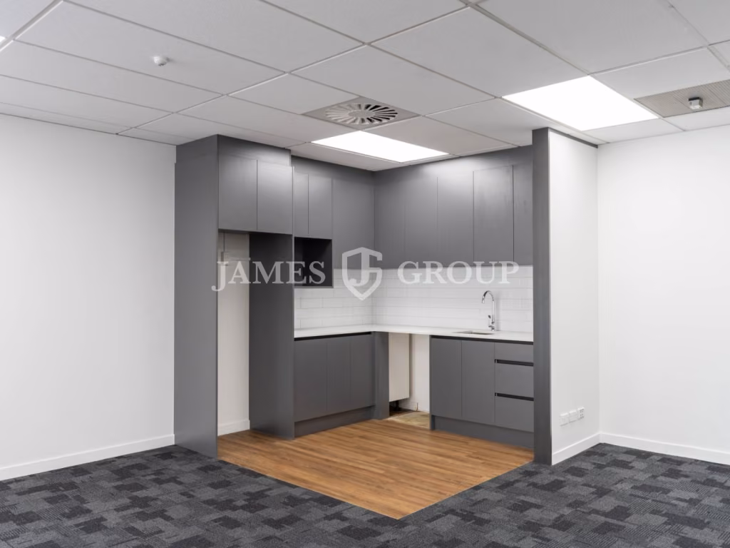 Grafton Office With Ample Rooms