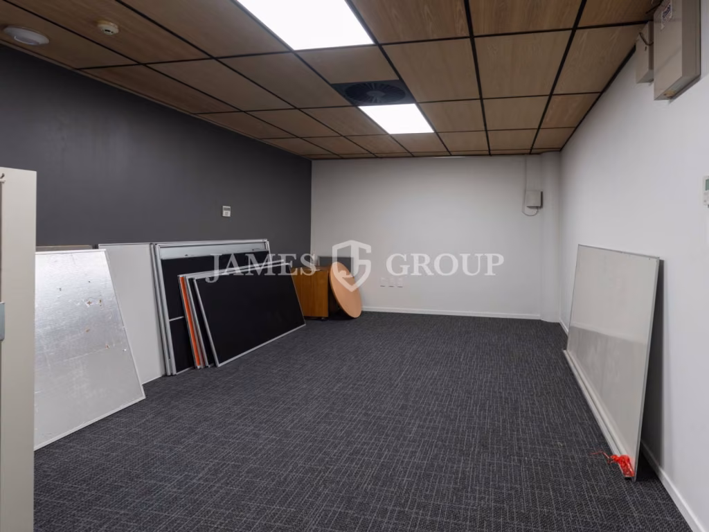 Modern Grafton Office With Flexible Fit-out
