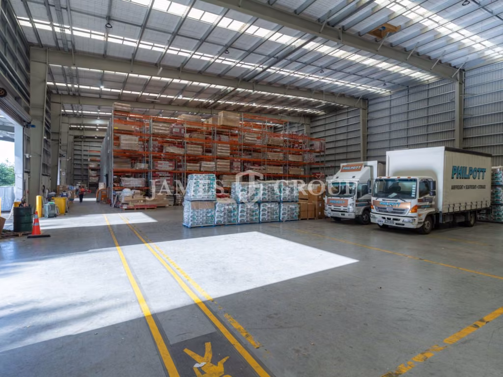 Up To 2,300m² | Pure Warehouse Opportunity
