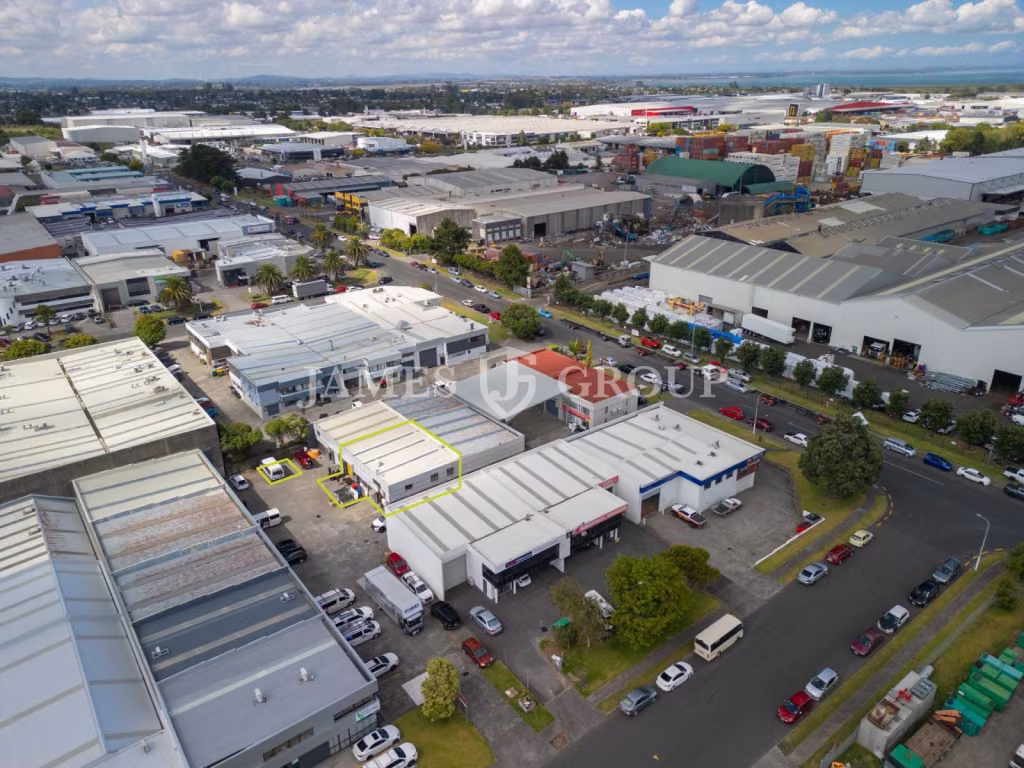 Hobill Ave Industrial In Dual Access Complex