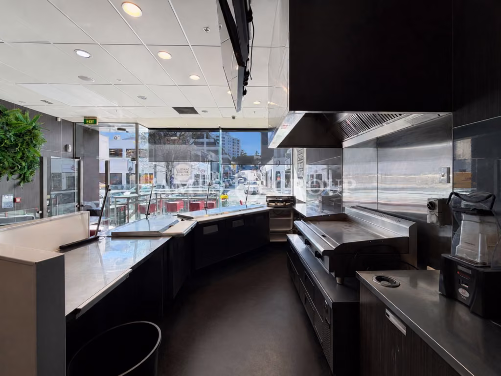 Turnkey Hospo In A Thriving Office Hub