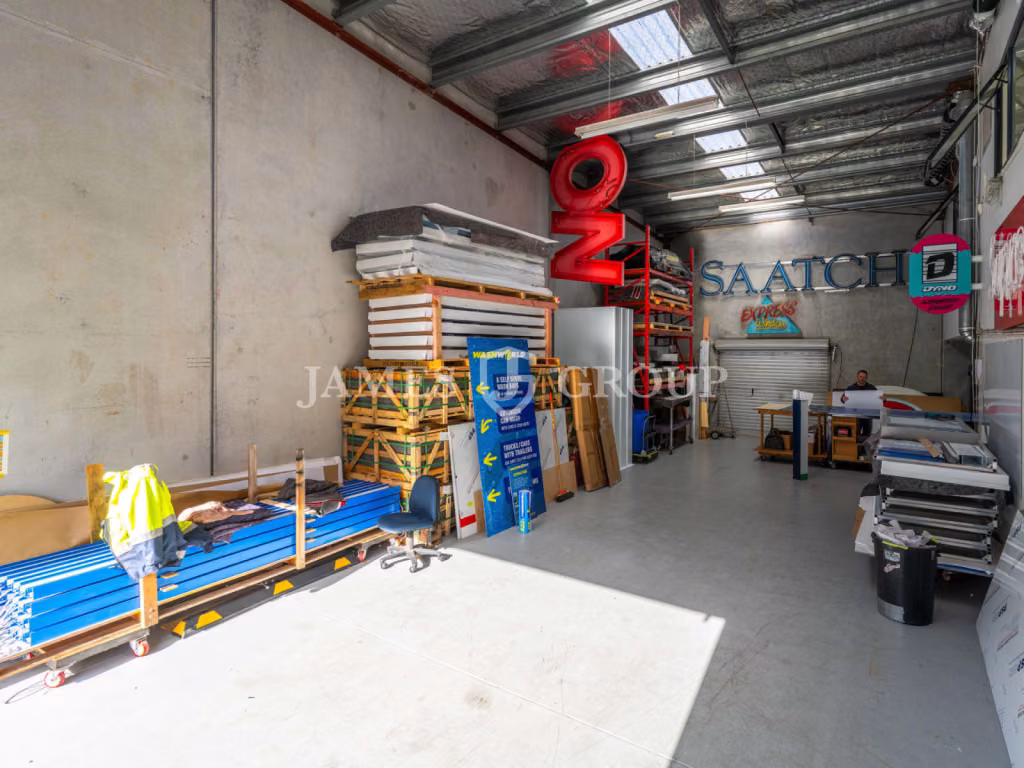 Vacant Possession |tilt-slab Airport Industrial