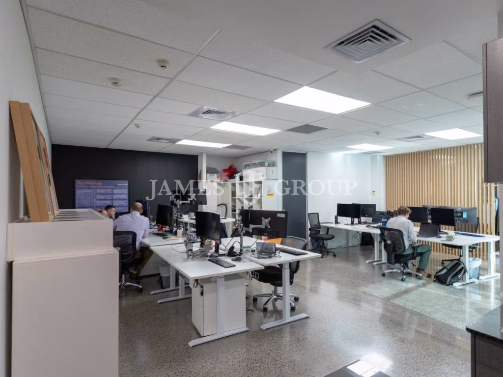 City Fringe Office With Four Car Parks