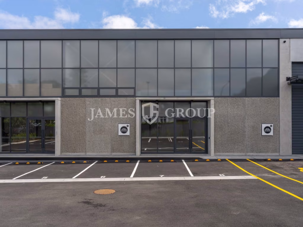High-exposure Mount Eden Commercial Opportunity