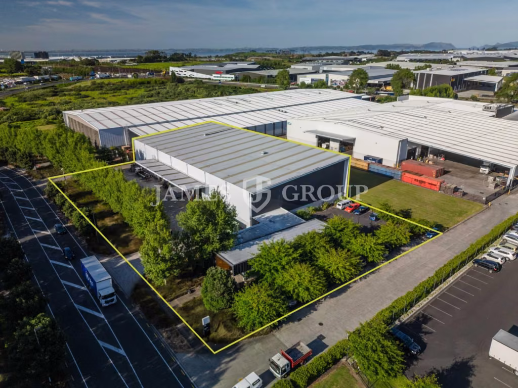 Up To 2,300m² | Pure Warehouse Opportunity