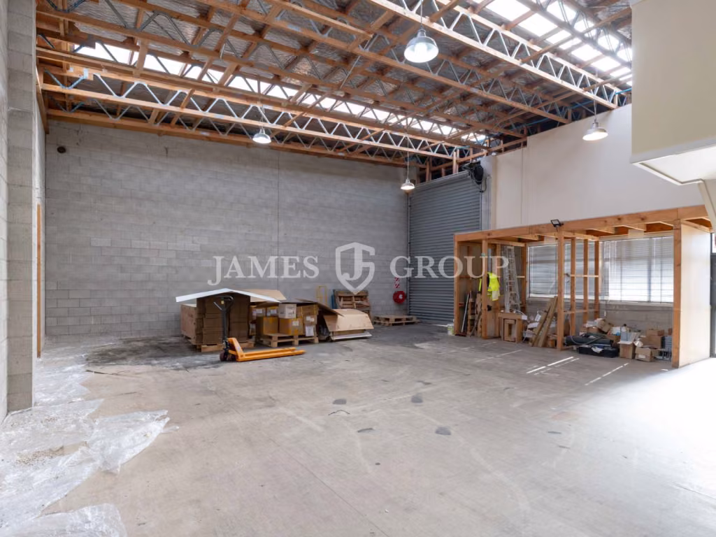 Quality Industrial In Established Location | 240m²