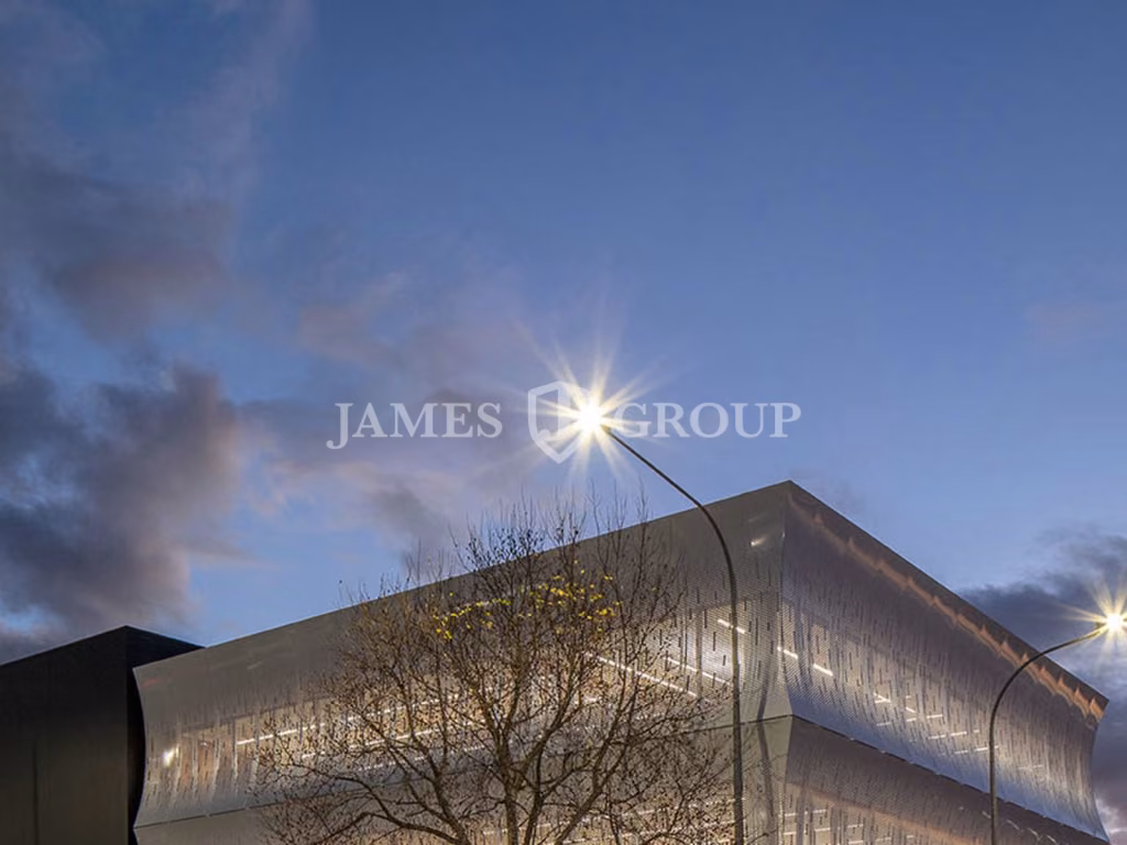 Brand New Office On Great North Road