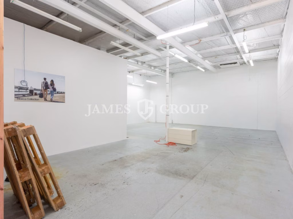 Grey Lynn Office / Studio With Roller Door